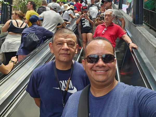 Pablo Escobar Tour And Comuna 13 - Image 2